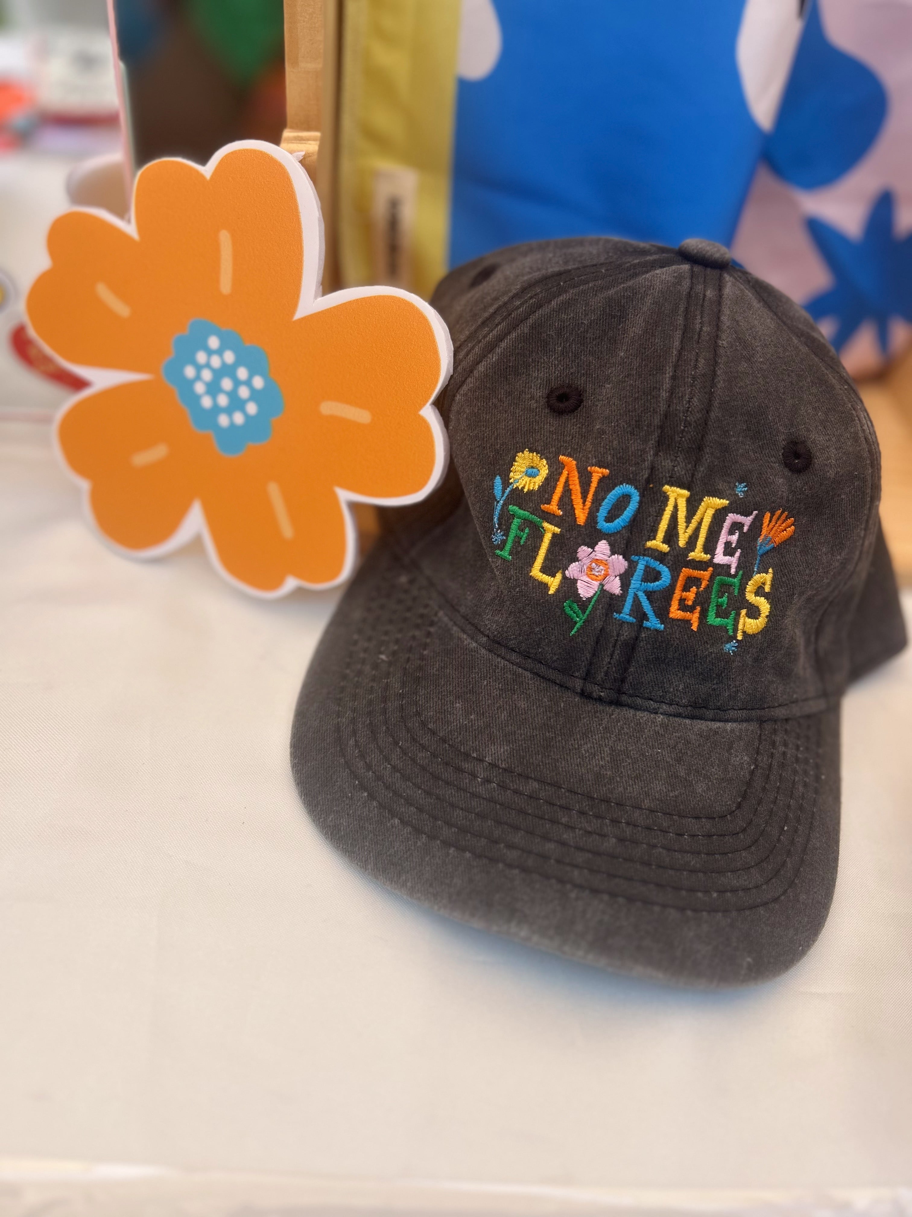 Gorra "No me florees"
