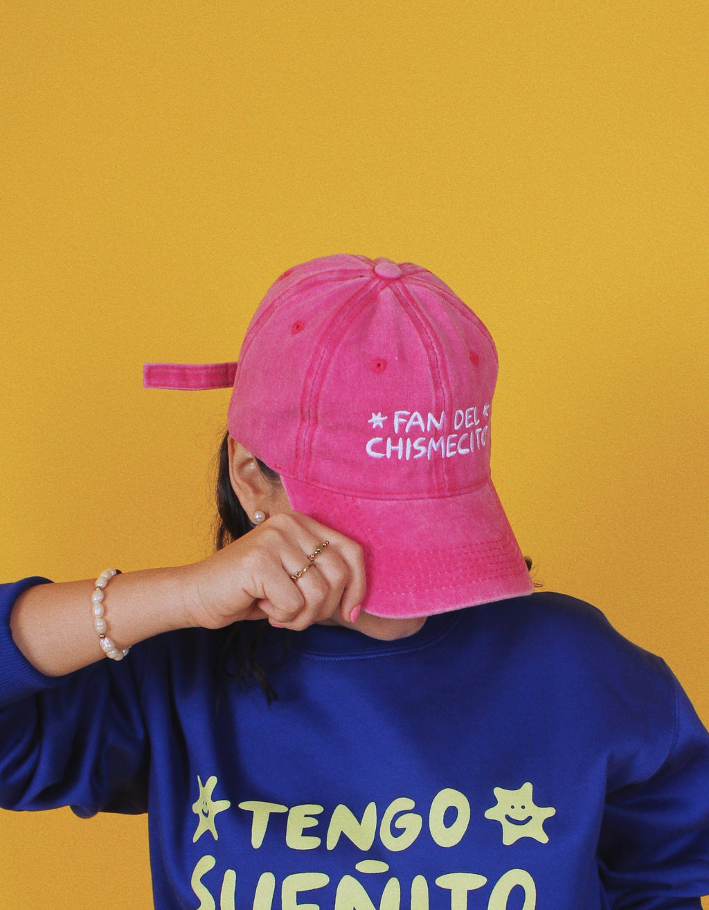Gorra "Fan del chismecito" fucsia