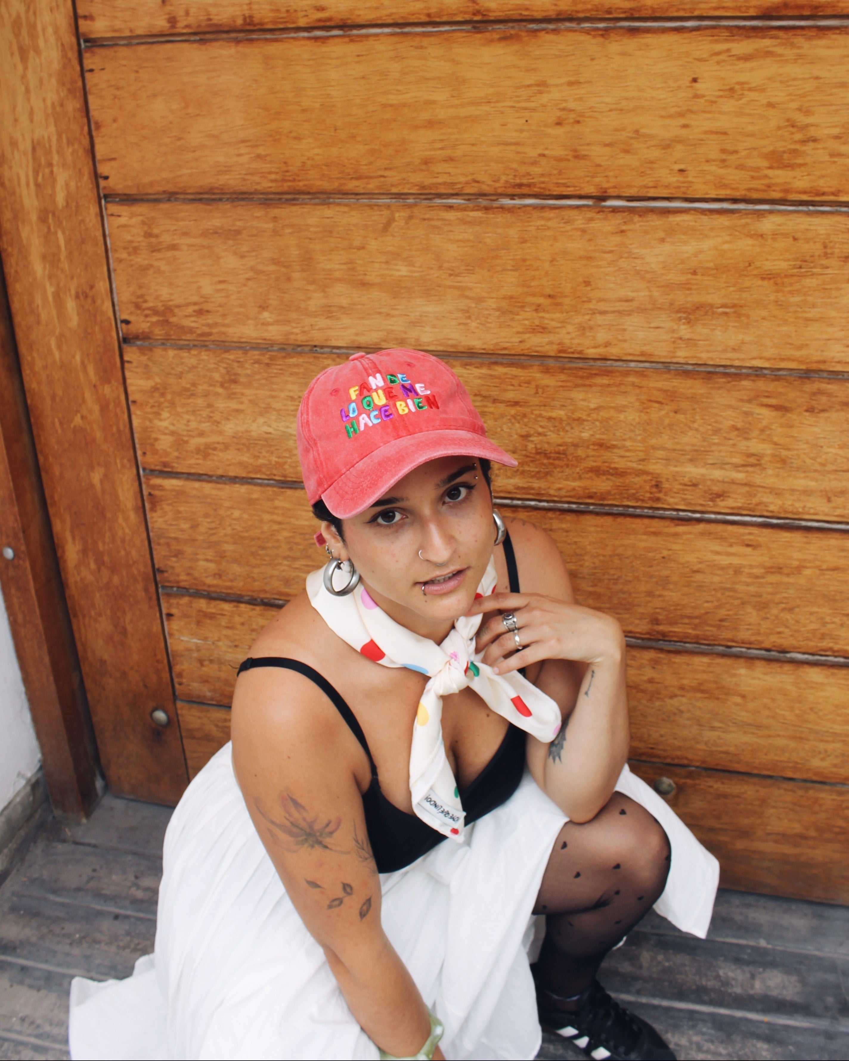 Gorra "Fan de lo que me hace bien" Roja