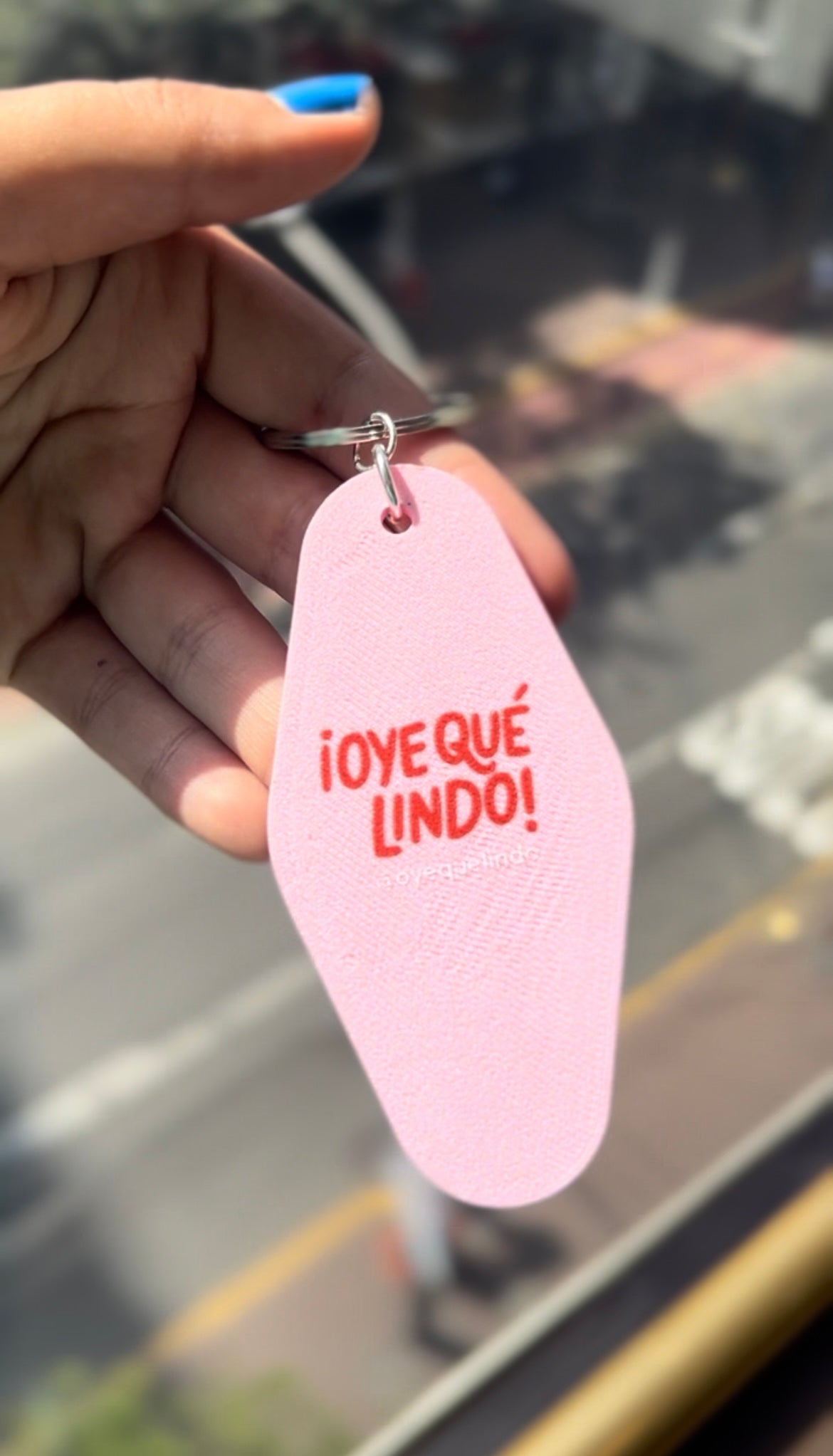 Llavero "Que no falten michis ni perritos"